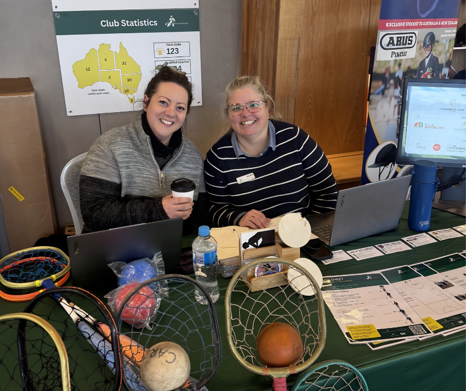 trade-stand-2